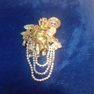 Kirks Folly Vintage Cherub Angel / Moon Brooch